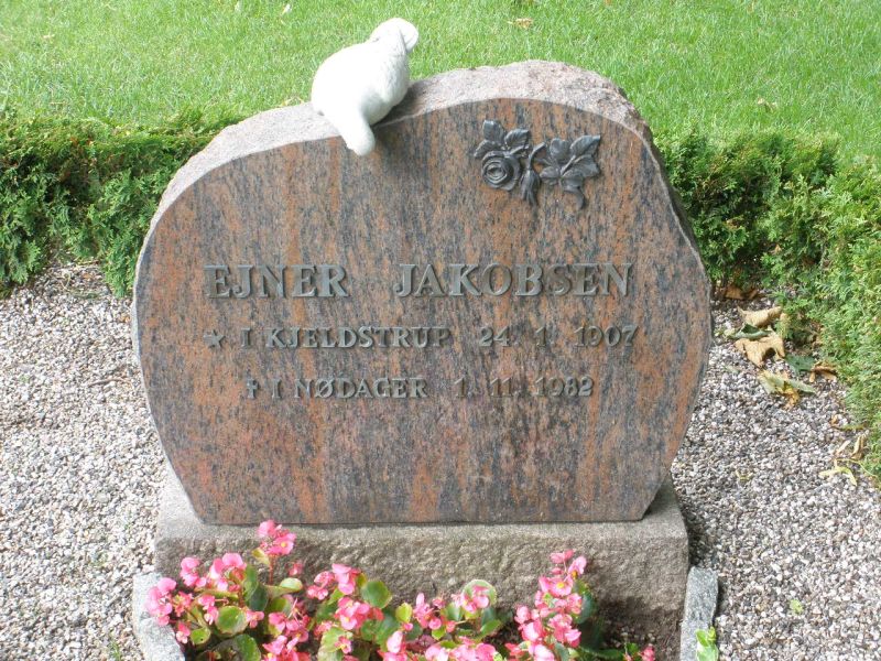 Ejner Jakobsen.JPG